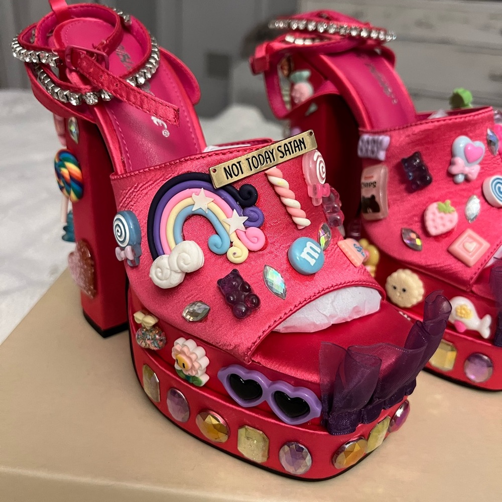 Candy dripping hot pink platforms